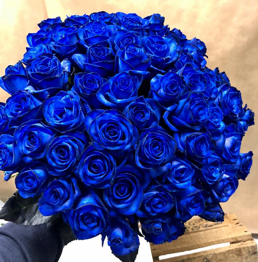 Luxury Blue Rose Bouquet