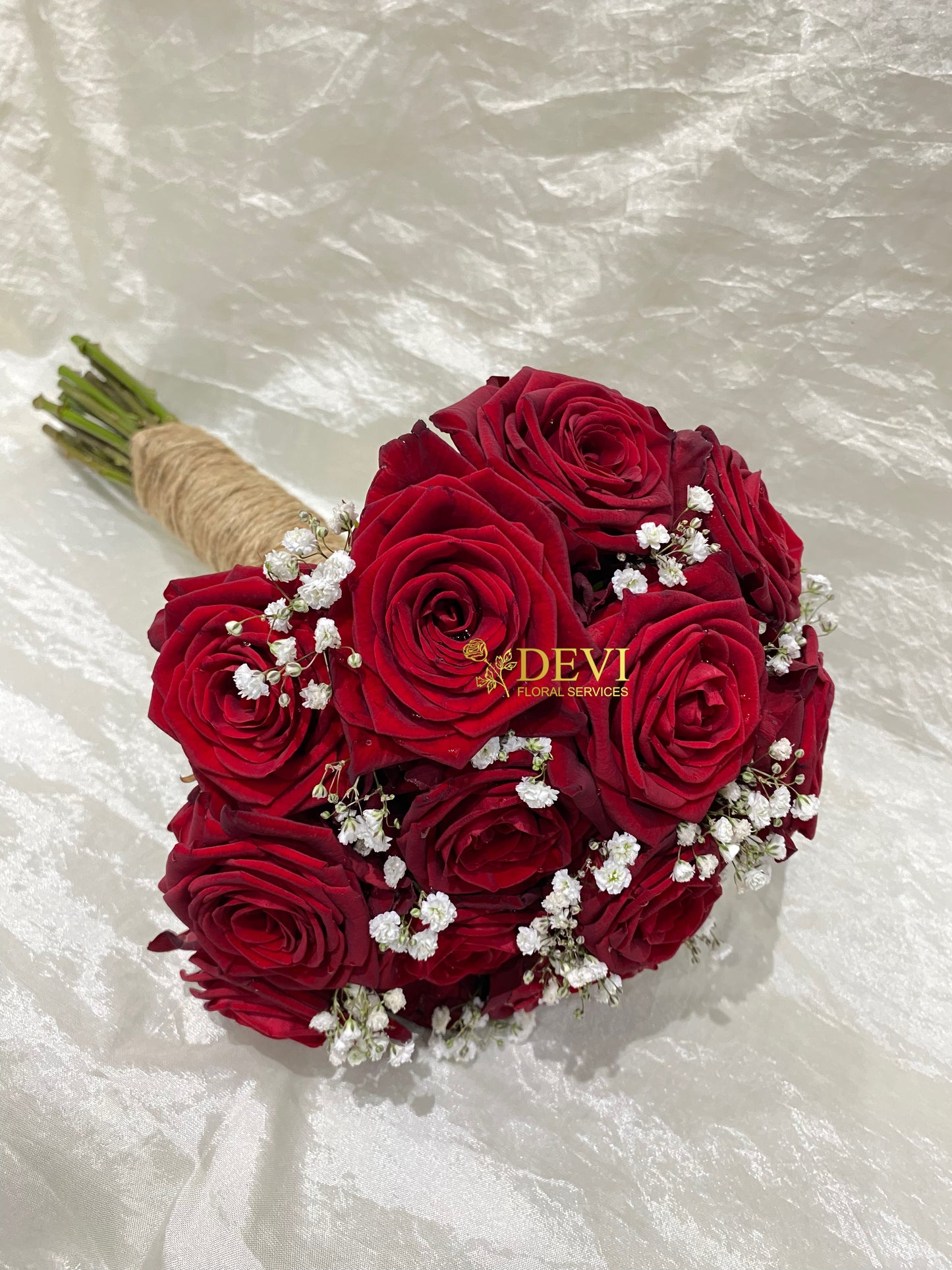 Red Rose with Gypsophila bouquet