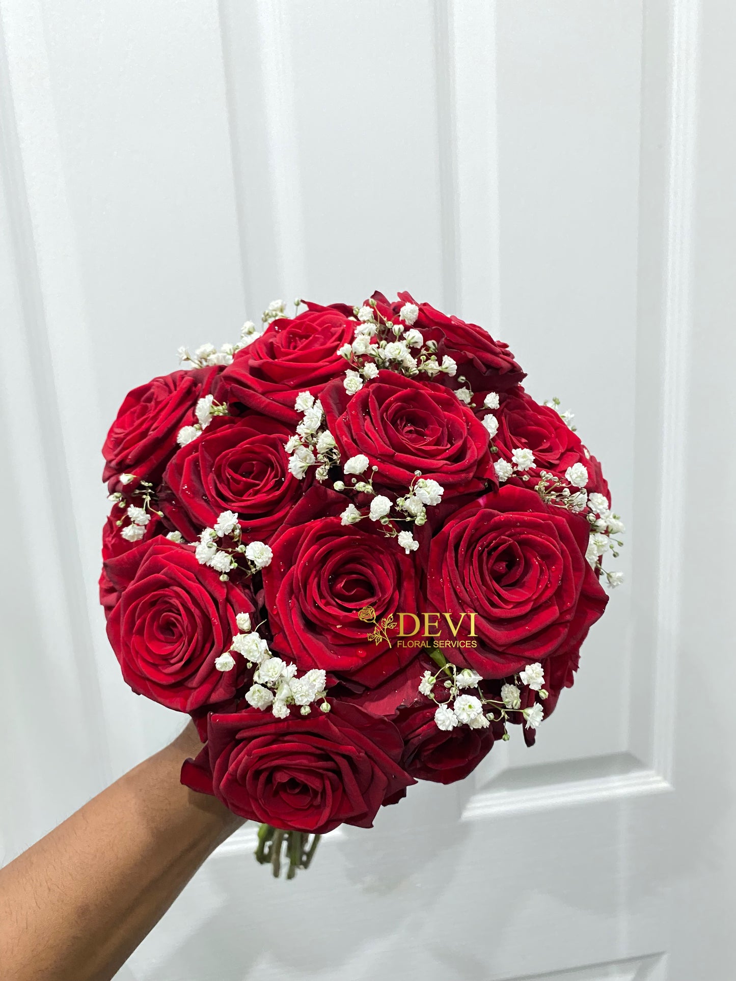 Red Rose with Gypsophila bouquet