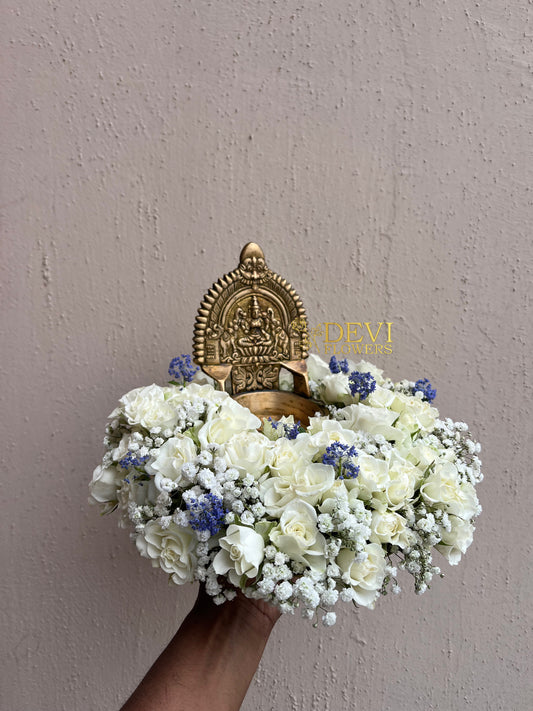 Floral tray 929 - White and Blue
