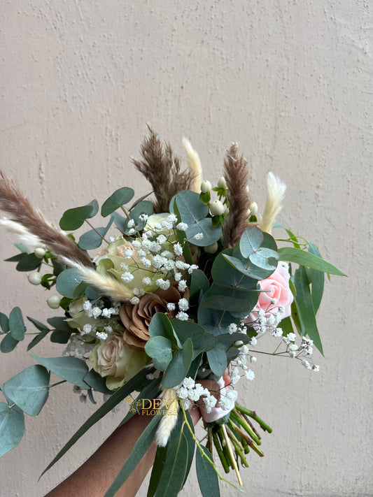 Modern Rustic Floral Design - Bride Bouquet 9284